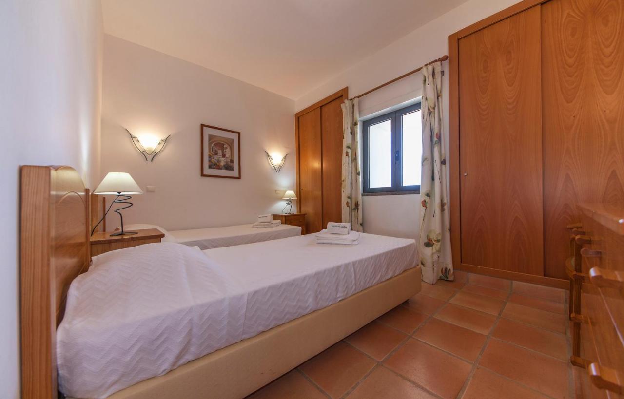 B46 - Marinapark Apartment With Seaview Lagos Bagian luar foto