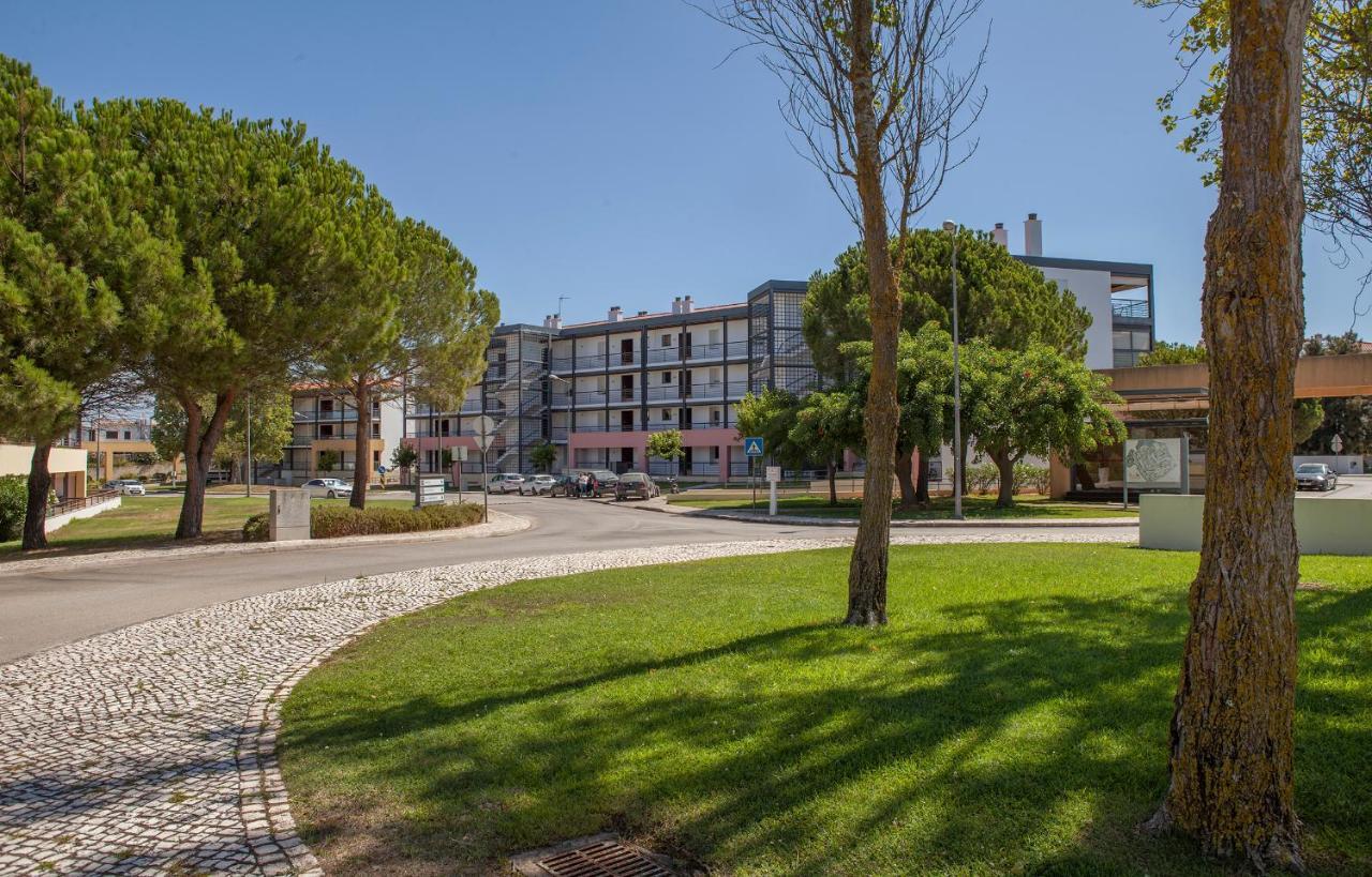 B46 - Marinapark Apartment With Seaview Lagos Bagian luar foto